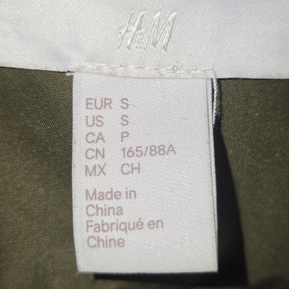 H&M Faux Fur Hooded Green Parka Coat Women’s S‎ Long Quilted Winter Jacket - Picture 15 of 16